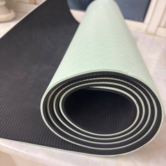 新品ヨガマットの画像