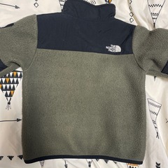 THE NORTHFACE フリースアウター110の画像