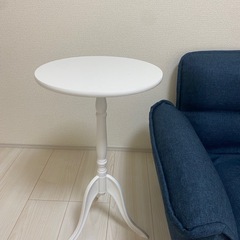 サイドテーブルの画像