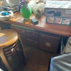 残置物付の戸建てを購入しました。取りに来ていただける方に、無料で差し上げます。の画像