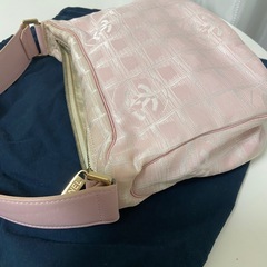 CHANEL ニュートラベルライン・ショルダーバッグ・ピンクの画像