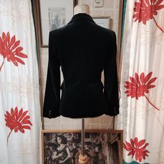 ∴COMME CA DU MODE(コムサ・デ・モード) エレガント、そしてハンサム。惚れ惚れするシルエットの冬ジャケット、いかがでしょうか？の画像