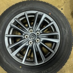 225/65/r17 スタッドレスタイヤ　バリ溝！　タイヤのみ4本の画像