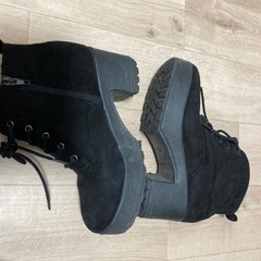 16日迄ブーツ　23cmの画像