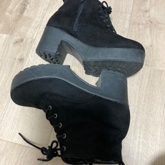 16日迄ブーツ　23cmの画像
