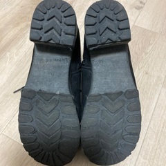 16日迄ブーツ　23cmの画像