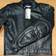 レディースブラックレザージャケット ショート丈の画像