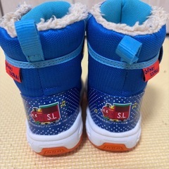 アンパンマンのスノーブーツ　13cmの画像