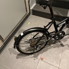 20インチ ギア6速付き 折りたたみ自転車（配達可）の画像
