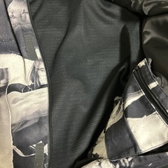 👤スノーボードウェア・セカンドレイヤーmen's(Ｌ・O)の画像