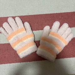 フワフワストライプ手袋の画像