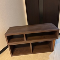 テレビボードの画像