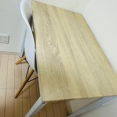  【デスク＆チェア セット】 シンプル北欧風／軽量で扱いやすい／引っ越しのため出品 2000円の画像