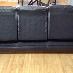 カリモク　ドマーニシリーズ　3P　レザーソファの画像