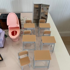 ミニチュア家具セットの画像