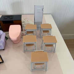 ミニチュア家具セットの画像