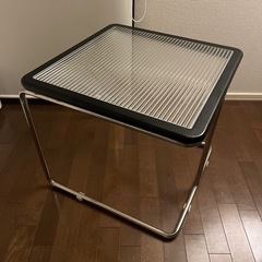 コーヒーテーブルの画像