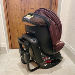 エールべべ　クルットNT2  チャイルドシート①の画像