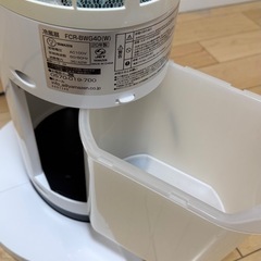 スリム冷風機(首振り、リモコンあり)の画像