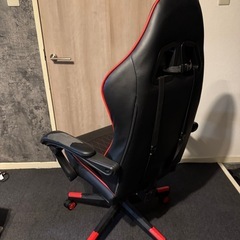 ゲーミングチェアの画像