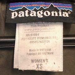 パタゴニアPatagoniaレディースロングダウンコートダブルジップXSの画像