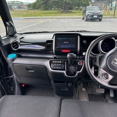 N-BOX カスタム　ブラック　車検たっぷり🚗の画像
