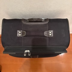 Samsonite サムソナイト スーツケースの画像