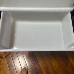 四段タンスの画像