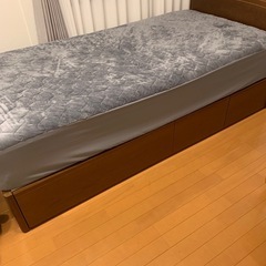 シングルベッドの画像