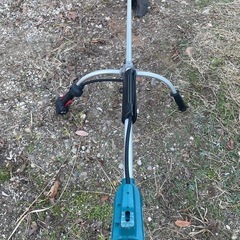 ジャンク マキタ  MUR190UDRG  充電式草刈機の画像