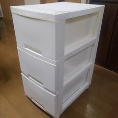 3段収納ケースの画像