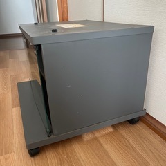 テレビ台の画像