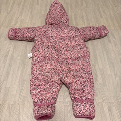 ジャンプスーツ　花柄フード付きジャンパーの画像