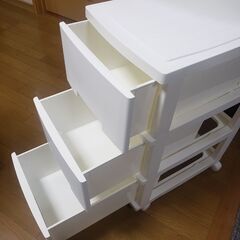 3段収納ケースの画像