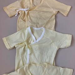 【お取引中】ユニクロコンビ肌着 ベビー肌着セットの画像