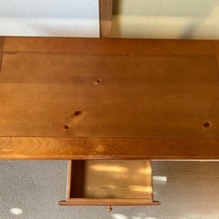 カントリー調のローテーブルを格安でお譲りしますの画像