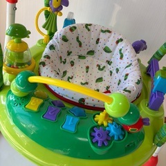 はらぺこあおむし ジャンパーの画像