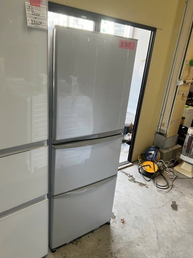 NO B707?福岡市内配送設置無料✨?東芝 ３ドア冷凍冷蔵庫 GR-34ZY(SS) 340L