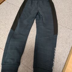 子供　裏起毛スエット　160cmの画像