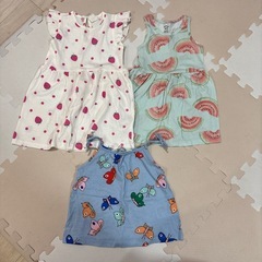 H&M ベビーワンピースの画像