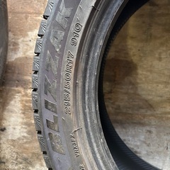 ブリヂストン　ブリザック　VRX3 215/50R17 2022年製の画像
