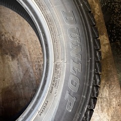 ダンロップ　ウィンターマックス　215/70R16 2017年製の画像