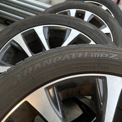 決まりました。中古タイヤ トーヨータイヤ 225/50R18  の画像