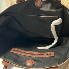 レディーストートバッグ　レディースバッグ　大きめバッグ　ブラウン　仕事用バッグの画像