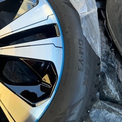 Mercedes 19インチホイールとBLIZZAK DM-V3の画像