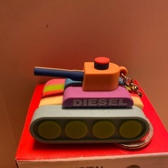 ディーゼル　ノベルティー　戦車キーホルダー　の画像