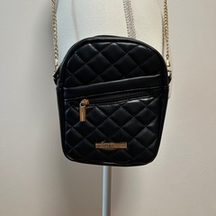 ショルダーバッグ　レディースショルダーバッグ　コンパクトサイズ　ブラックの画像