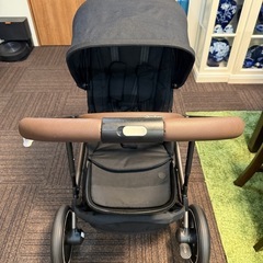 Cybex Gazelle S ベビーカー (シングルからダブル可能) + Cybex Cloud Z チャイルドシート の画像