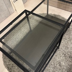 IKEA ガラステーブルの画像