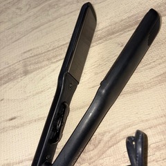 ヘアアイロン SALONIA 黒 動作問題なしの画像